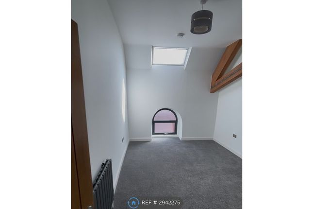 The Sanctuary, Mousehold Ave, Norwich photo 4