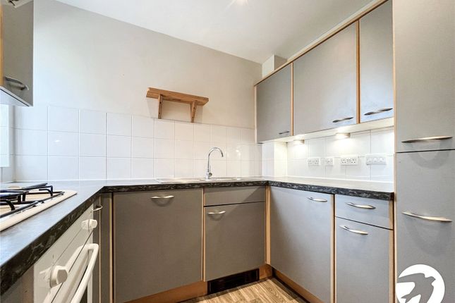 120, Castlemaine Avenue, Kent photo 4