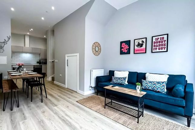 Thumbnail Semi-detached house to rent in West Street, Bristol