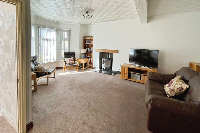 Richmond Road, ABERTILLERY photo 2