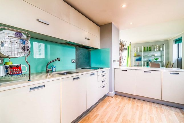 Flat 33, The Green Building, 19, New Wakefield Street, Greater Manchester photo 4