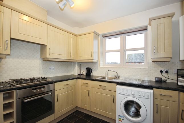25, Claypitts Boulevard, Warwick photo 2