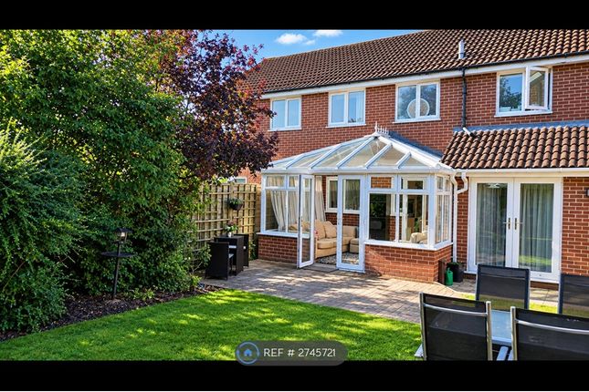 Littington Close, Lower Earley, Reading photo 2