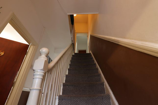 3, Edward Street, Luton photo 4