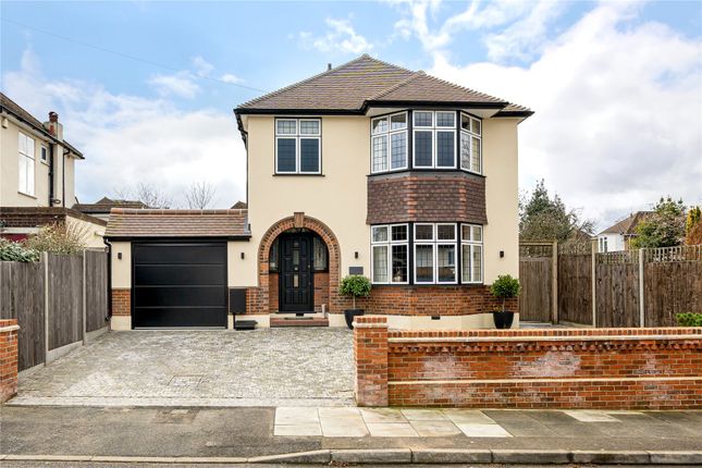 Thumbnail Town house for sale in The Ridge, Orpington