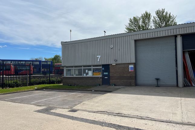 Industrial to let in Unit 7 River Ray Industrial Estate, Barnfield Road, Swindon