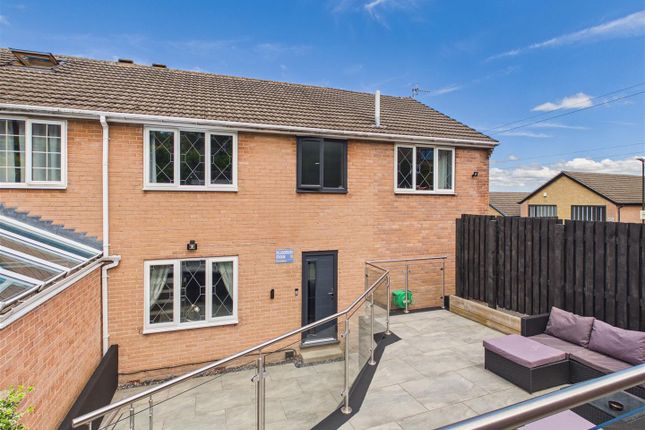 36, Burns Drive, Dronfield photo 2