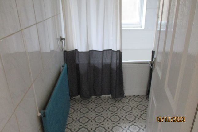 231, Calshot Road, Birmingham photo 4