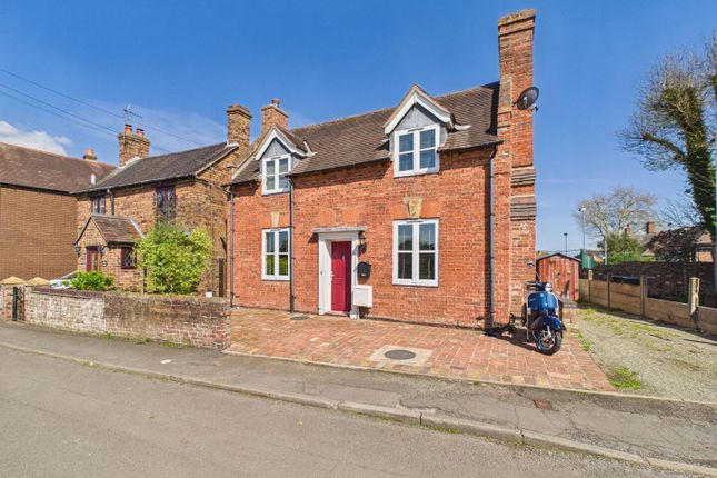 3-bed house on 51, King Street, Broseley, £275,000