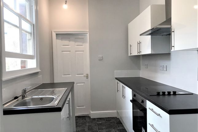 Flat 1, 4, Jarratt Street, Hull photo 3