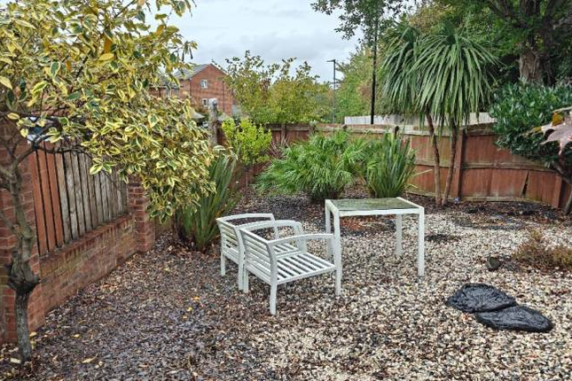 55, Shirland Lane, Sheffield photo 3