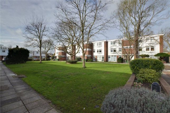 Flat 22 Minerva Lodge, 25-30, Sweyn Place, Blackheath photo 4