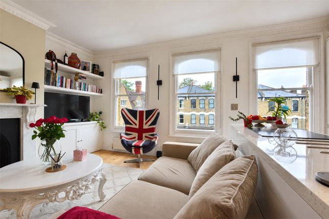 2-bed flat on Bennett Park, Blackheath, £2,700/mo