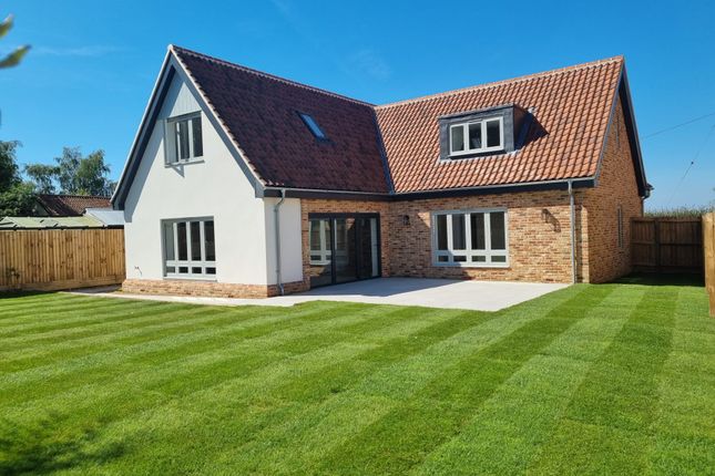 Thumbnail Detached house for sale in Bucks Mill, Banham, Norwich