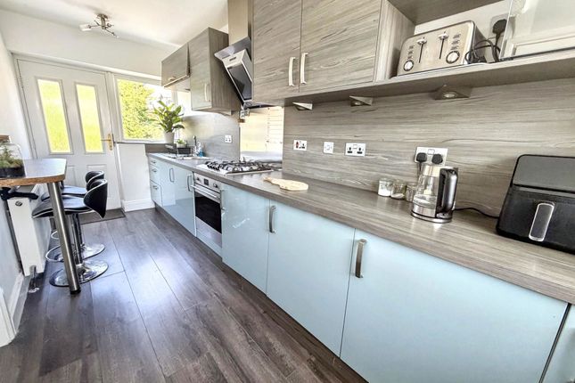 13, Henderson Avenue, Newcastle upon Tyne photo 4