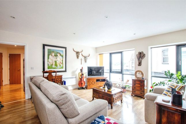 Flat 8, 124, Commercial Road, Dorset photo 3