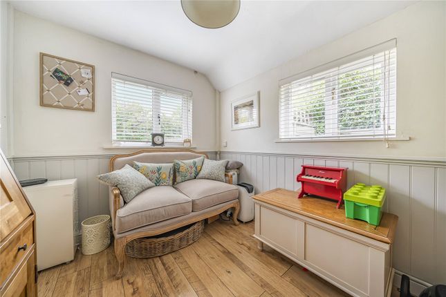 Oakbeam Cottage, 59, Main Road, Sevenoaks photo 3