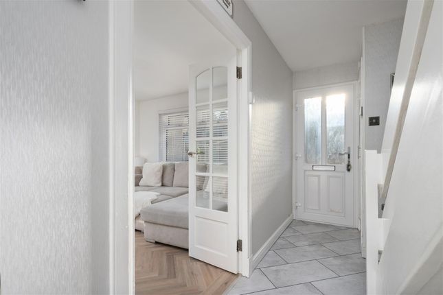 74, Greenlee Drive, Dundee photo 2