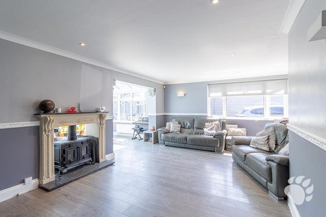 Cambridge Lodge, Hertford Drive, Stanford-Le-Hope photo 4