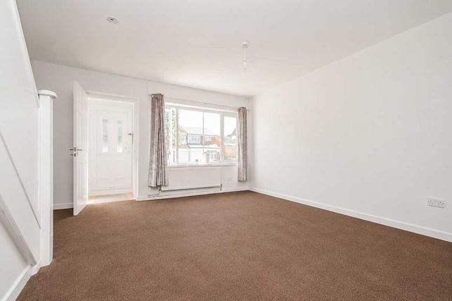 48, Manor Rise, Burntwood photo 2