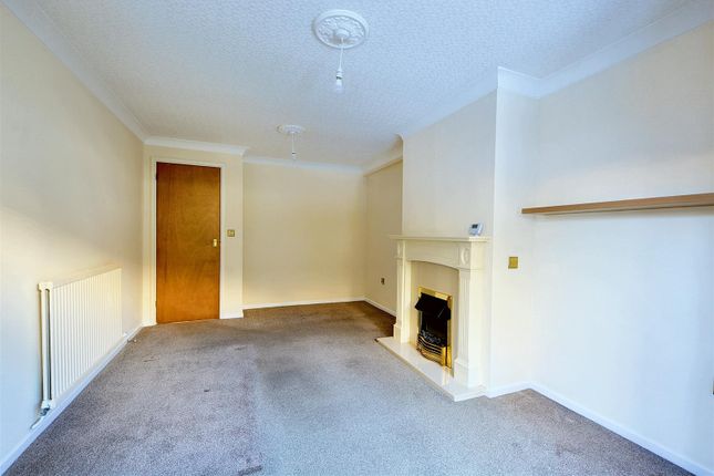 64, Kilnbrook Avenue, Nottingham photo 5