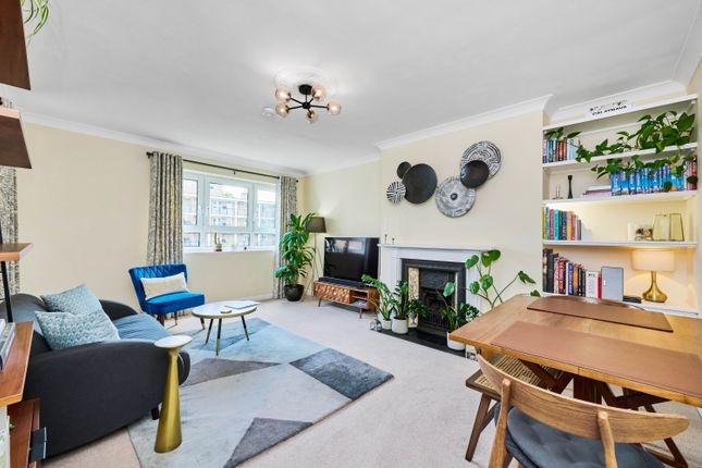 Thumbnail Flat to rent in Barclay Close, Cassidy Road, London
