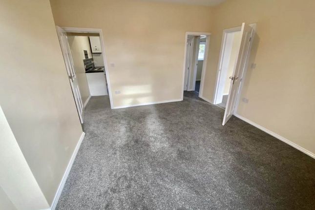 18a, Towngate, Towngate photo 4