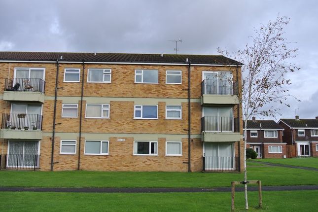 Thumbnail Flat to rent in Golden Vale, Churchdown, Gloucester