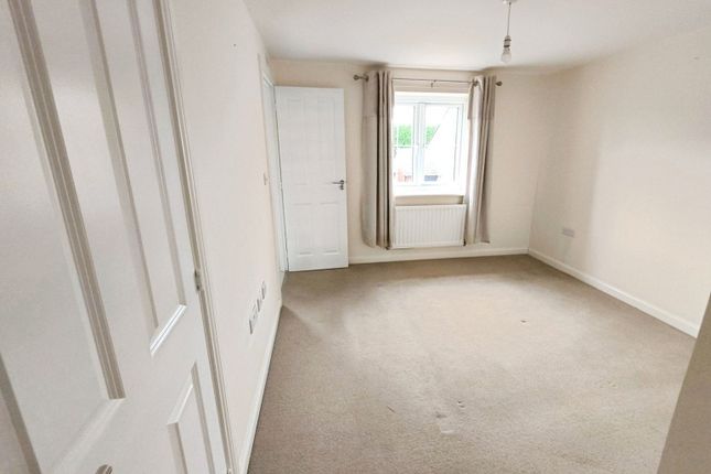 11, Tilia Green, Telford photo 4