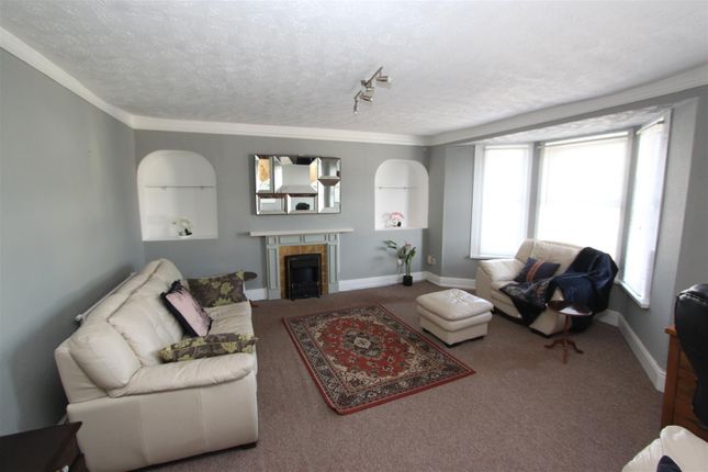 Flat 2, Devonport Road, Plymouth photo 2