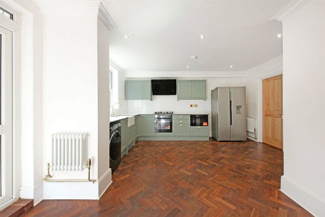 Ground Floor, 2A, Beatty Road, London photo 2
