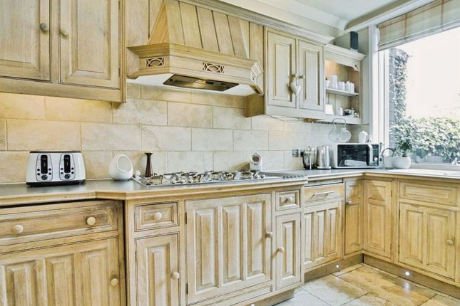 Middle Causeway House, Long Causeway, Leeds photo 4