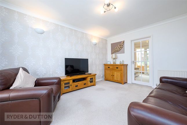 28, Meadowcroft, Holmfirth photo 4