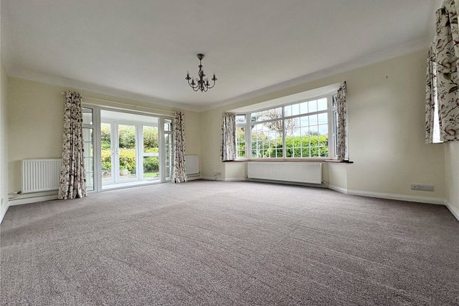 10, Vincent Road, Chichester photo 2