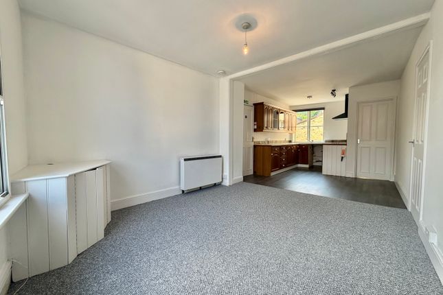 1, Central House, Newnham photo 4