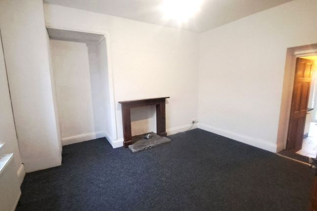 34, Cwmamman Road, Ammanford photo 3