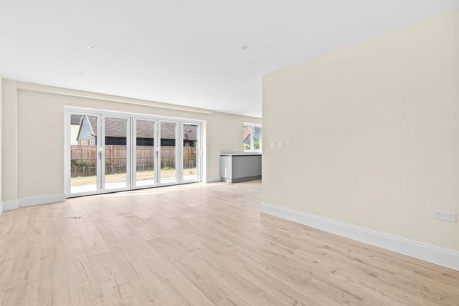 3 Old Nursery Place, Princes Risborough photo 4