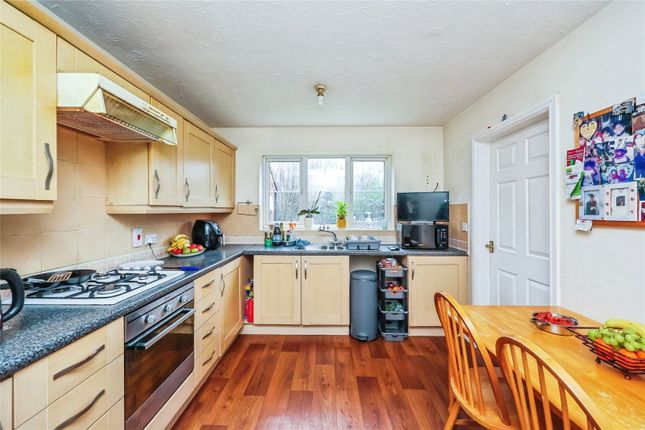 62, Bracken Road, Nottinghamshire photo 4