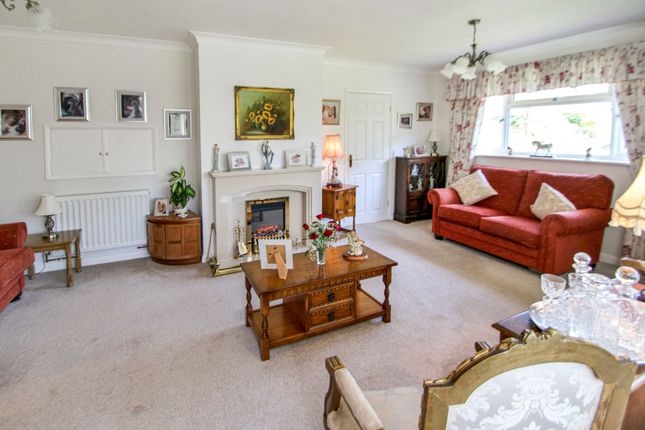 1 Wells Close, Tenterden photo 3
