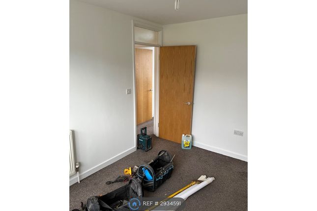 B Cardill Close, Bristol photo 3