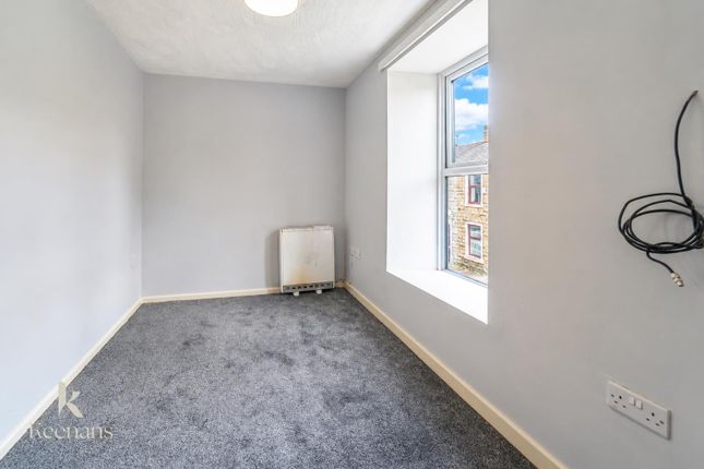 3, Victor Street, Accrington photo 3
