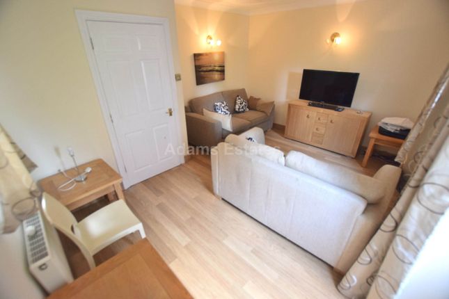 Cintra Close, Reading photo 3