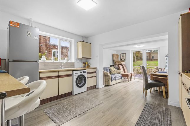 79, Kirklington Road, Mansfield photo 4