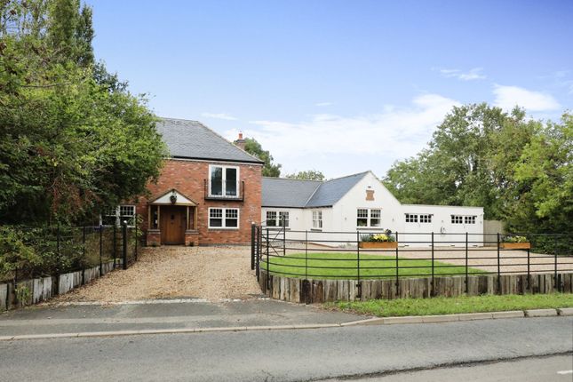 Thumbnail Detached house for sale in Yelvertoft Road, Crick