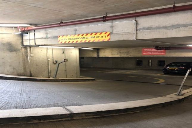 St Vincent Place, Car Parking Space, Edinburgh, Edinburgh photo 2