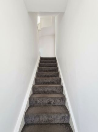 65A Palmerston Road, London photo 5
