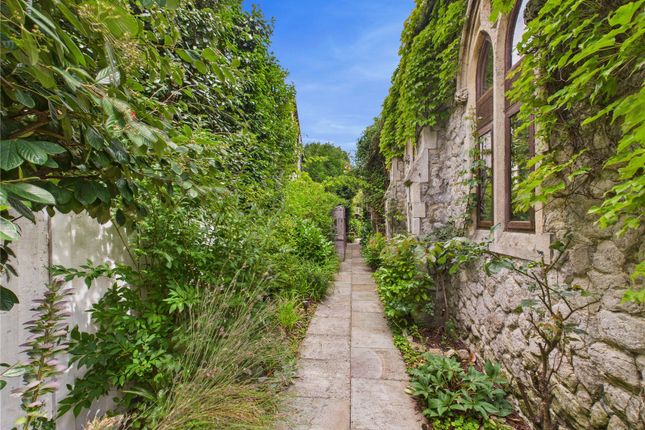 The Old Chapel,, The Green, Clacton-on-Sea photo 4