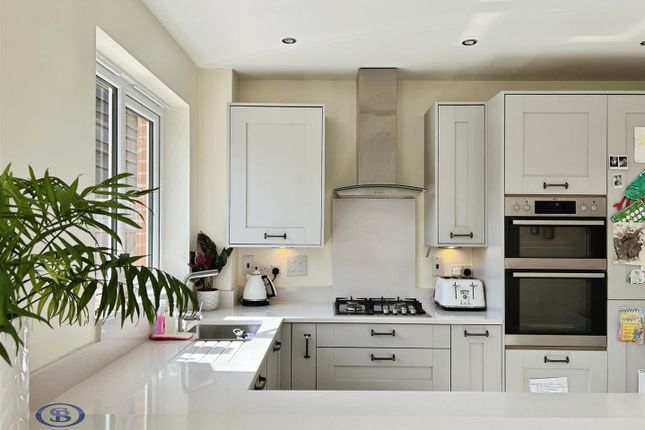 10, Clitheroe Place, Congleton photo 3