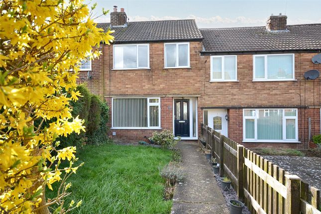 Thumbnail Town house for sale in Surrey Grove, Pudsey, West Yorkshire