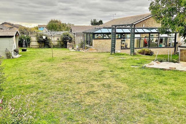 Quarry Road, Witney photo 2